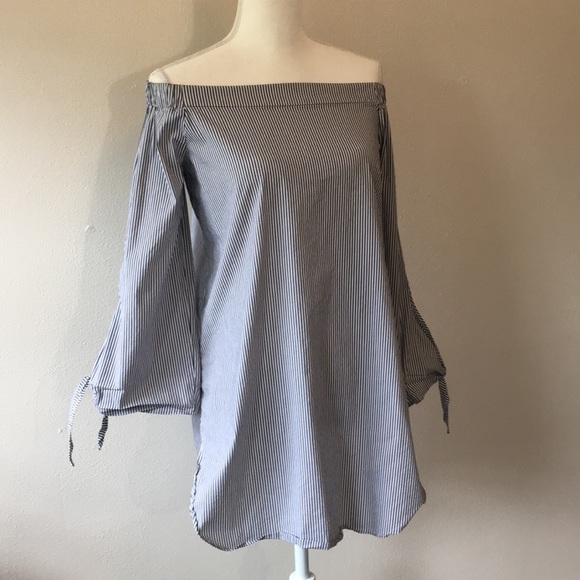 Philosophy Republic Clothing Off The Shoulder Top - Picture 1 of 4